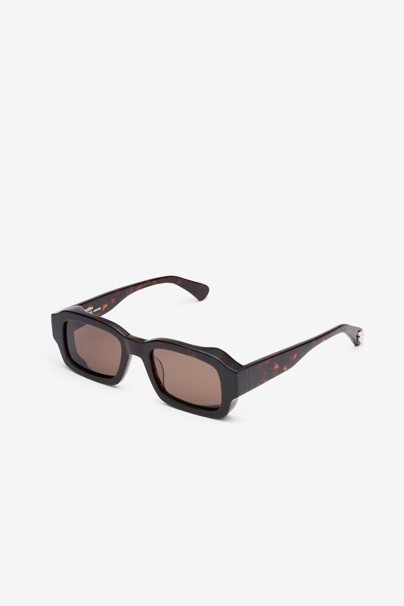 ETUDES STUDIO NEVER SLEEP EYEWEAR TORTOISE 2 ETUDES STUDIO NEVER SLEEP EYEWEAR TORTOISE 2