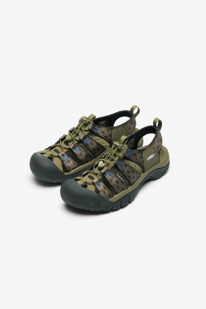 KEEN + ETUDES STUDIO SANDALS KHAKI 2 KEEN + ETUDES STUDIO SANDALS KHAKI 2