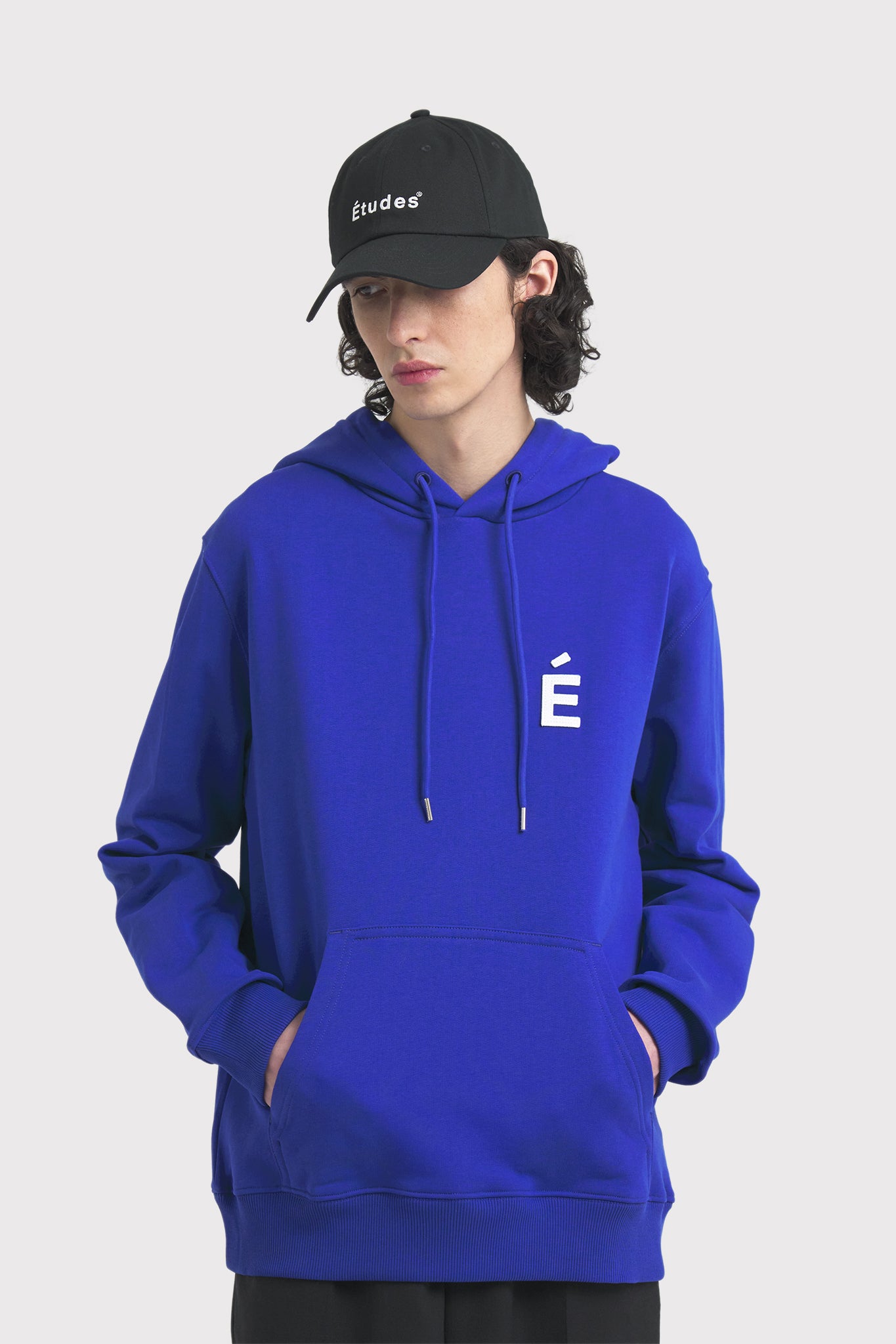 ÉTUDES KLEIN PATCH BLUE SWEATSHIRTS 3